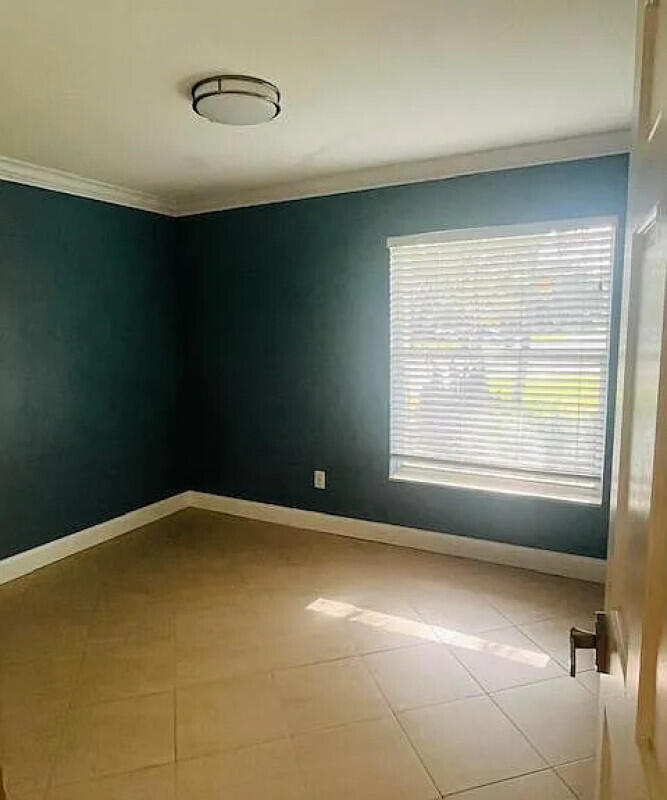 12404 Old Country Road South Wellington, FL 33414 - Photo 11 of 17 11