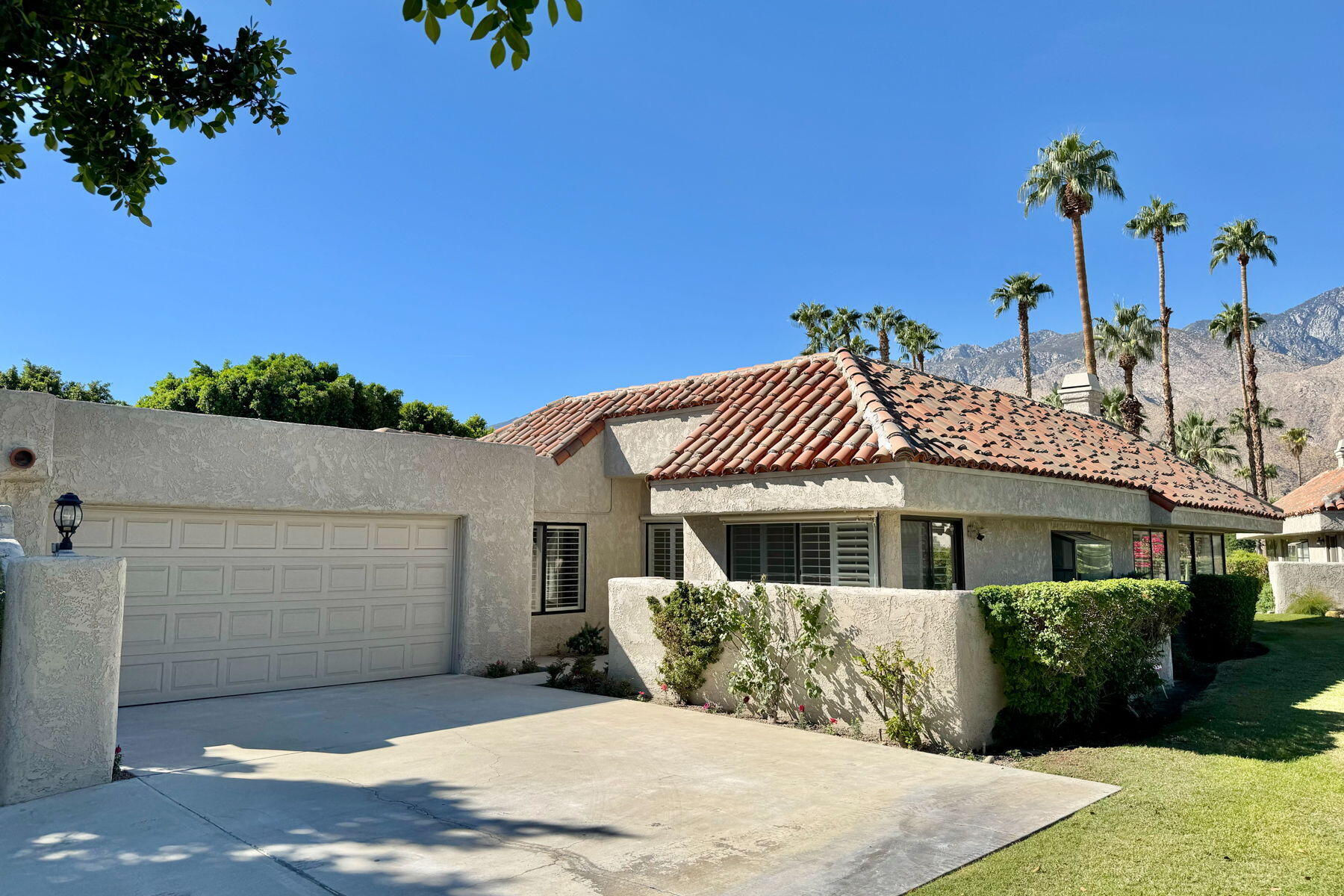 975 St George Circle, Unit B Palm Springs, CA 92264 - Photo 39 of 52 .