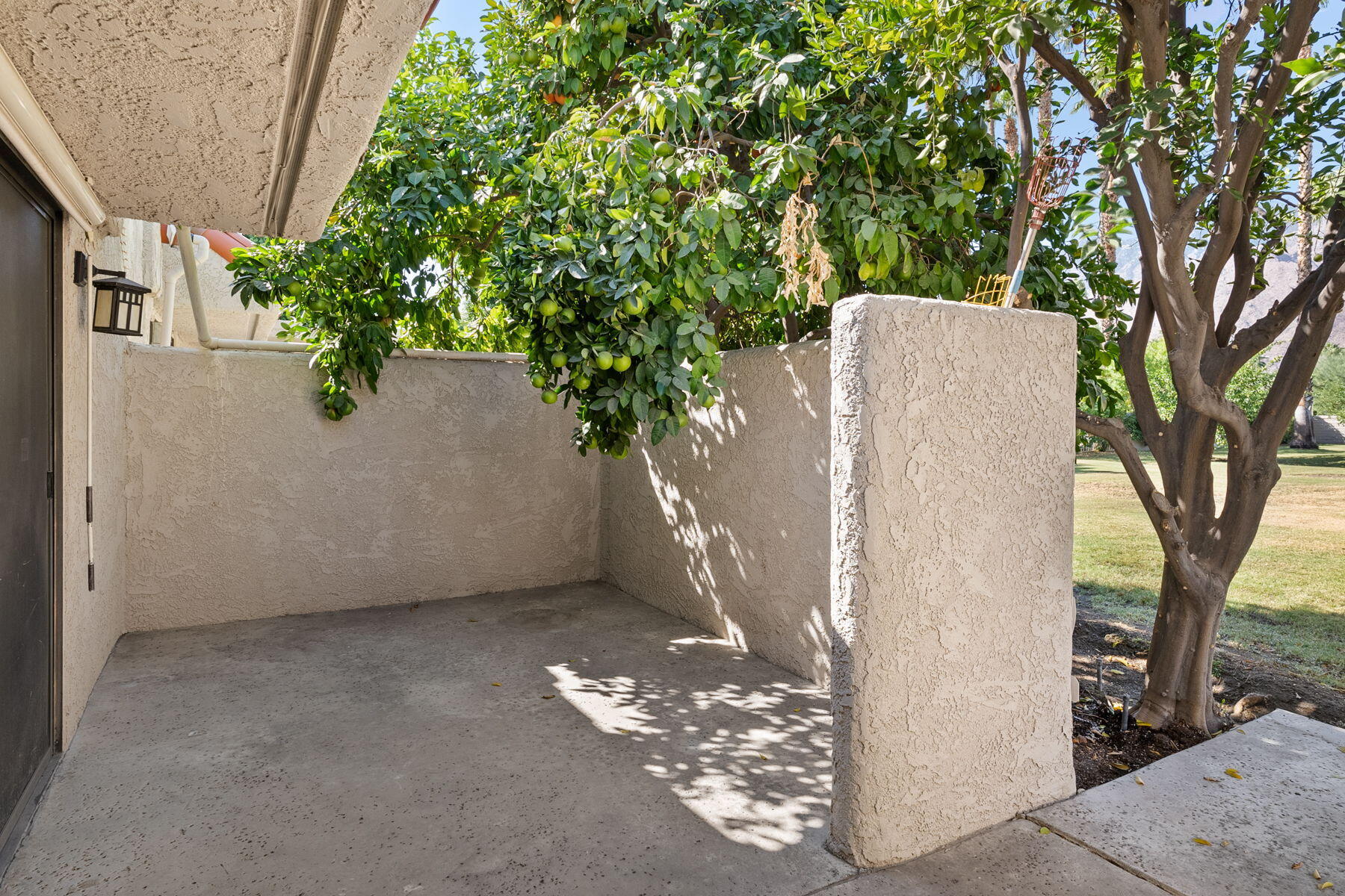 975 St George Circle, Unit B Palm Springs, CA 92264 - Photo 42 of 52 .
