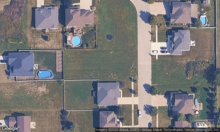 206 Hickory Street Peotone, IL 60468 - Photo 6 of 6 an aerial view of residential houses with outdoor space