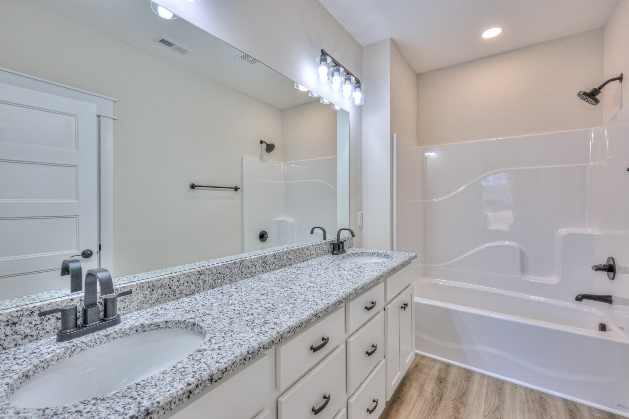 2240 Eugene Reed Road Woodbury, TN 37190 - Photo 13 of 19 Gallery Image 13