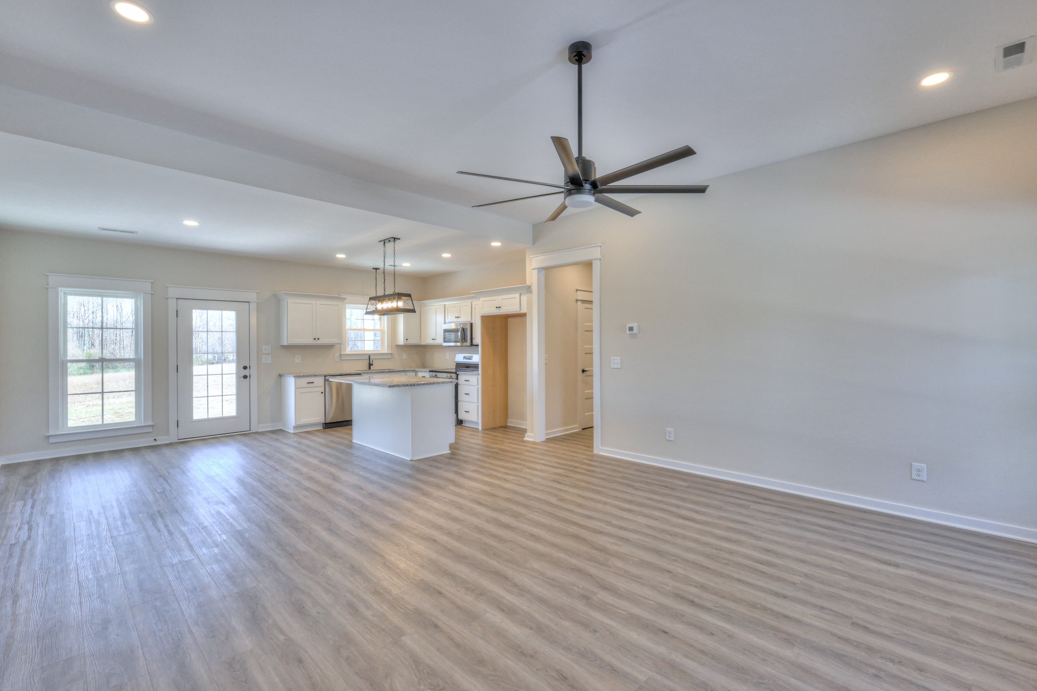 2240 Eugene Reed Road Woodbury, TN 37190 - Photo 6 of 19 Gallery Image 6