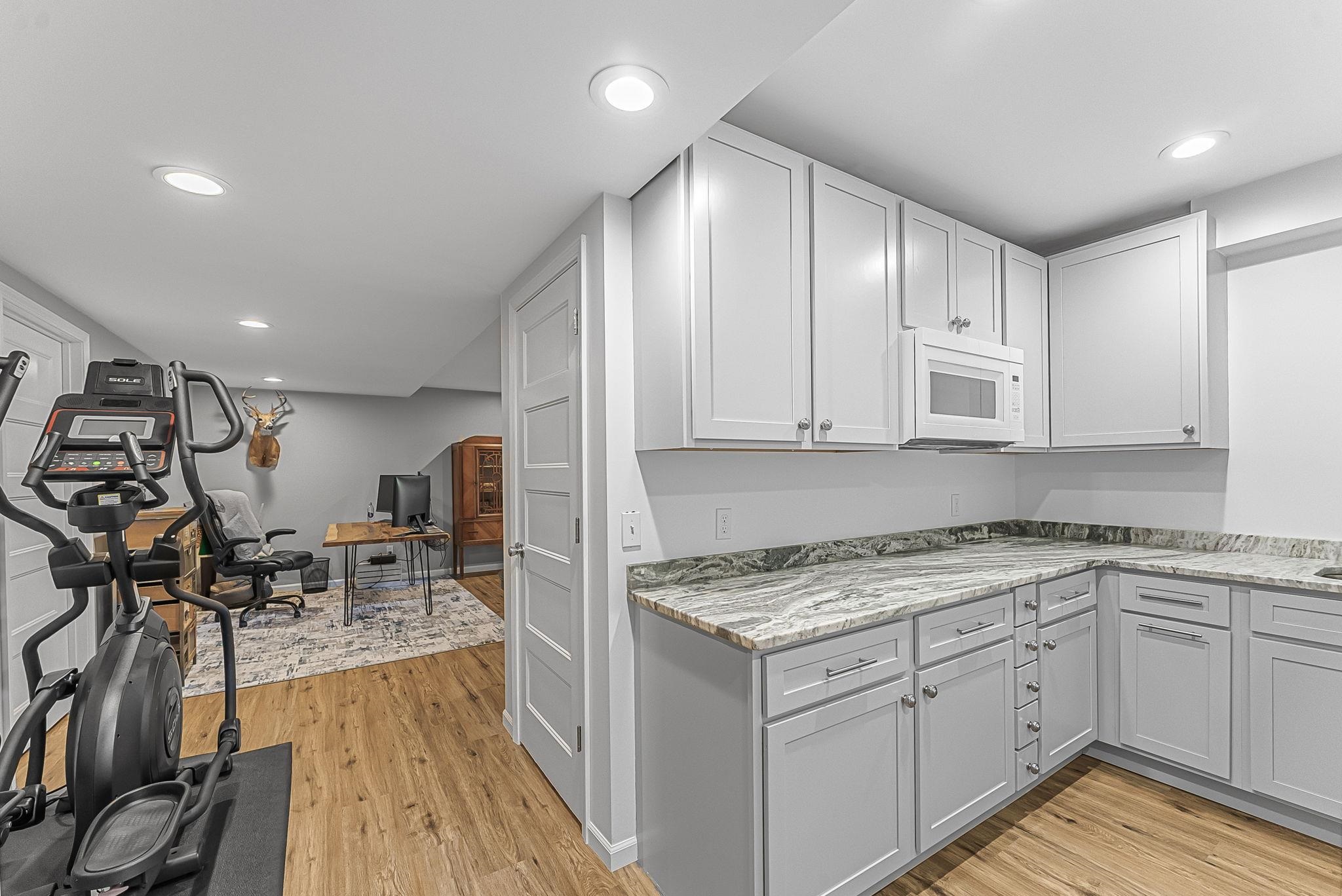 4532 Valley View Road Bellaire, MI 49615 - Photo 13 of 54 1945389-06faaa90-3df0-44d0-8a04-0bdd048c01d8.JPG