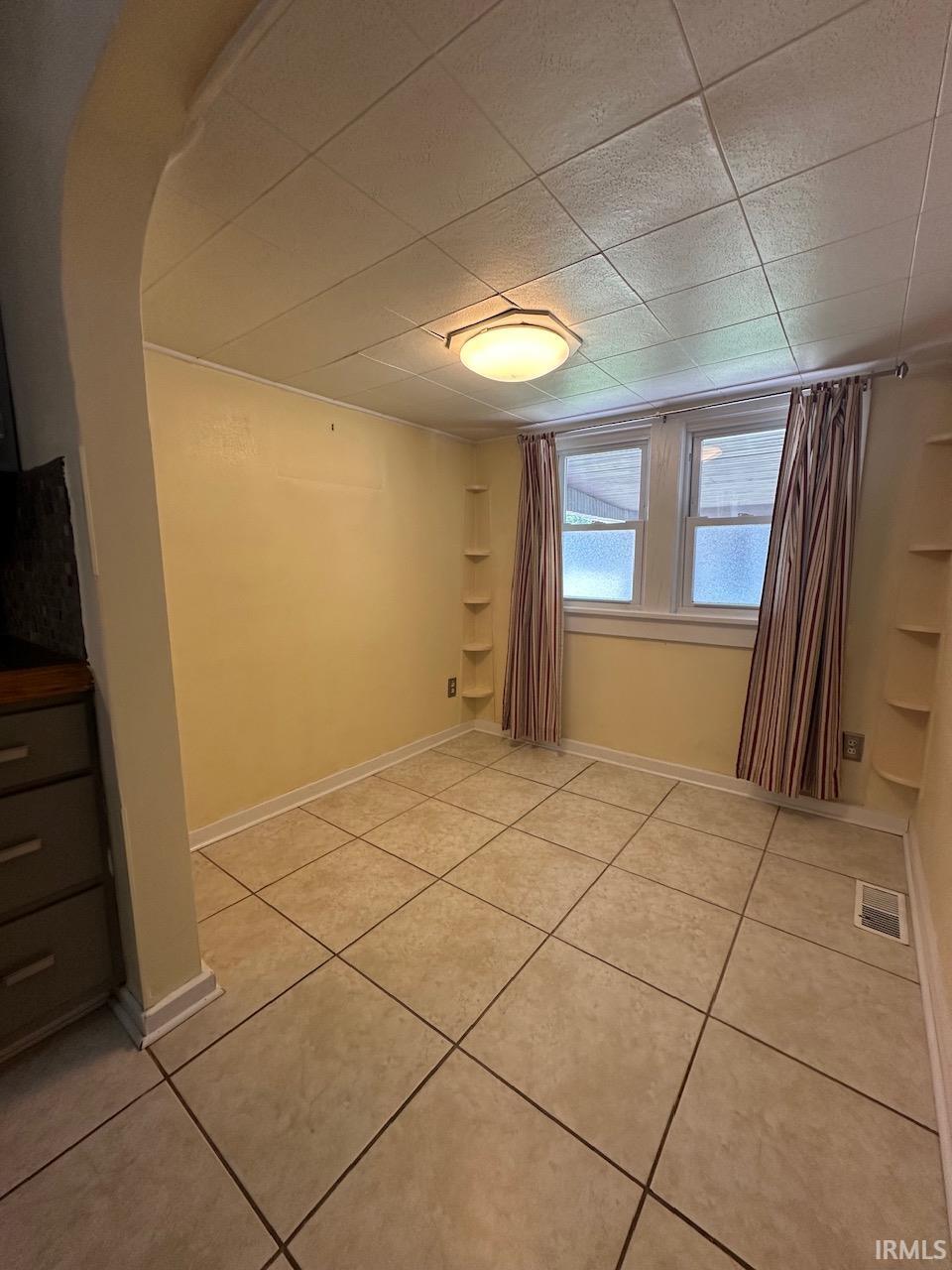 427 Q Street Bedford, IN 47421 - Photo 12 of 14