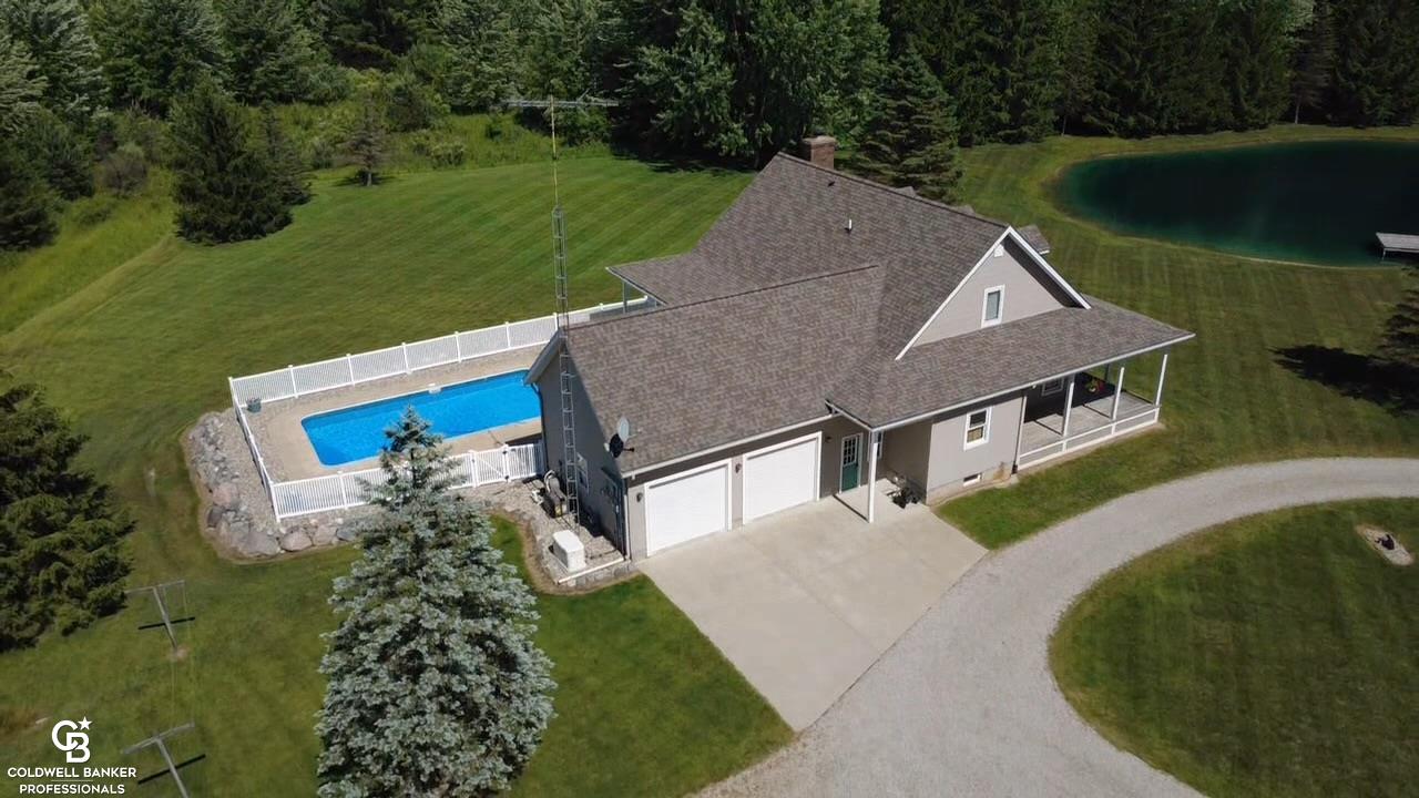 9660 Brandon Road Avoca, MI 48006 - Photo 7 of 72
