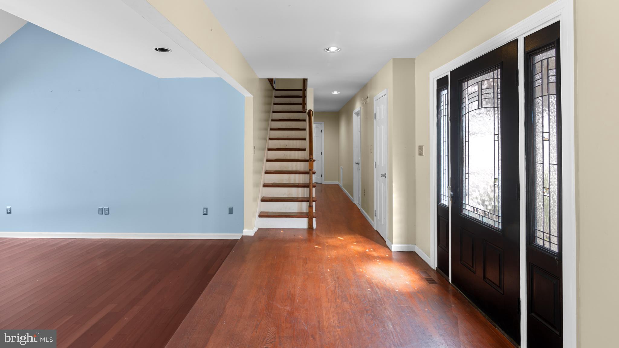 6728 Manadier Road Easton, MD 21601 - Photo 3 of 34 Entryway