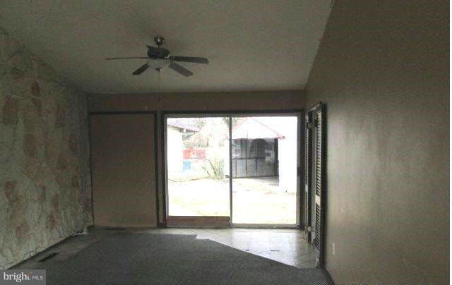 3913 Tiverton Road Randallstown, MD 21133 - Photo 3 of 10 Interior (General)