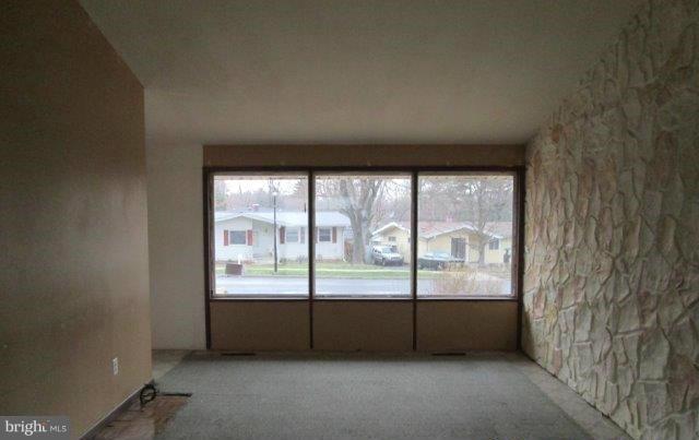 3913 Tiverton Road Randallstown, MD 21133 - Photo 4 of 10 Interior (General)