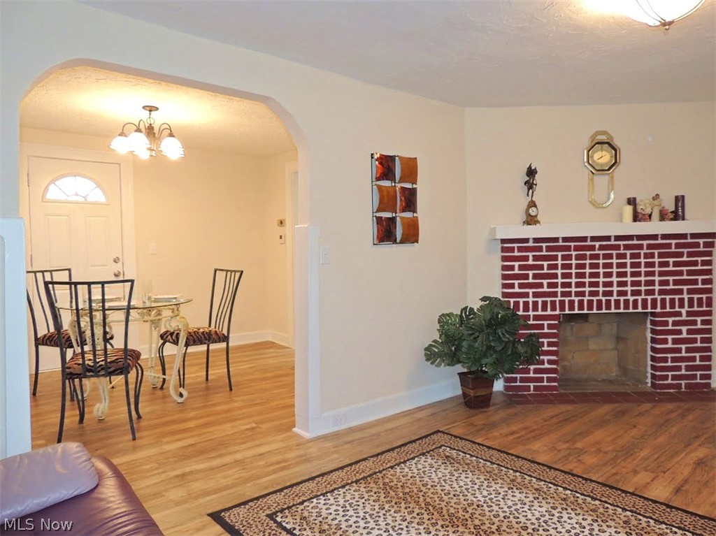 1479 South Noble Road Cleveland, OH 44121 - Photo 3 of 13 Gallery Image 3