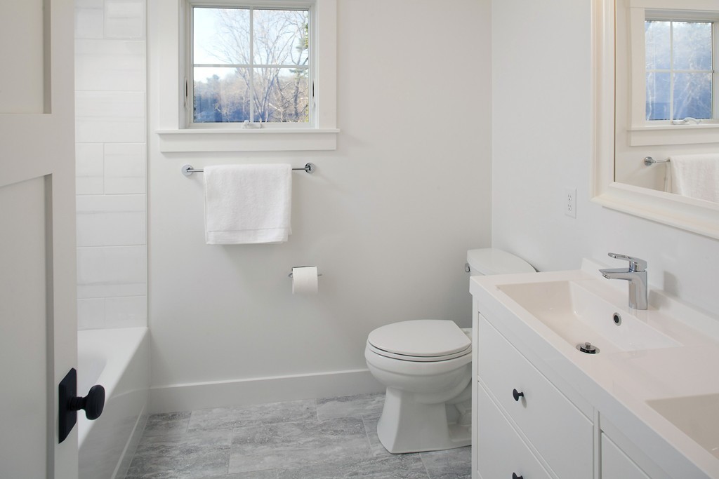 52 Bay Road Duxbury, MA 02332 - Photo 15 of 20 Gallery Image 15