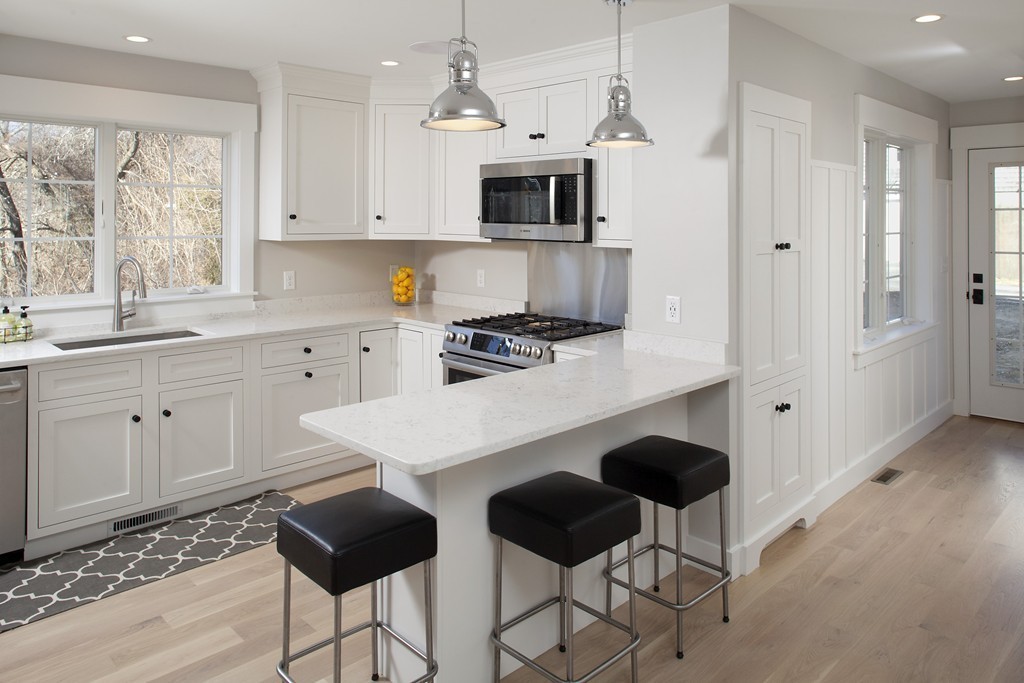 52 Bay Road Duxbury, MA 02332 - Photo 4 of 20 Gallery Image 4