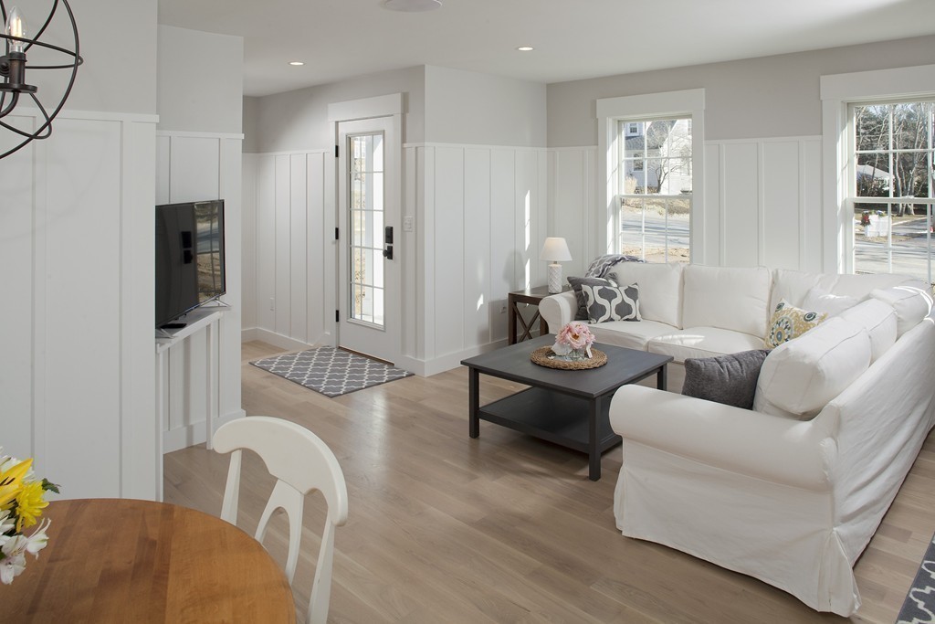 52 Bay Road Duxbury, MA 02332 - Photo 6 of 20 Gallery Image 6