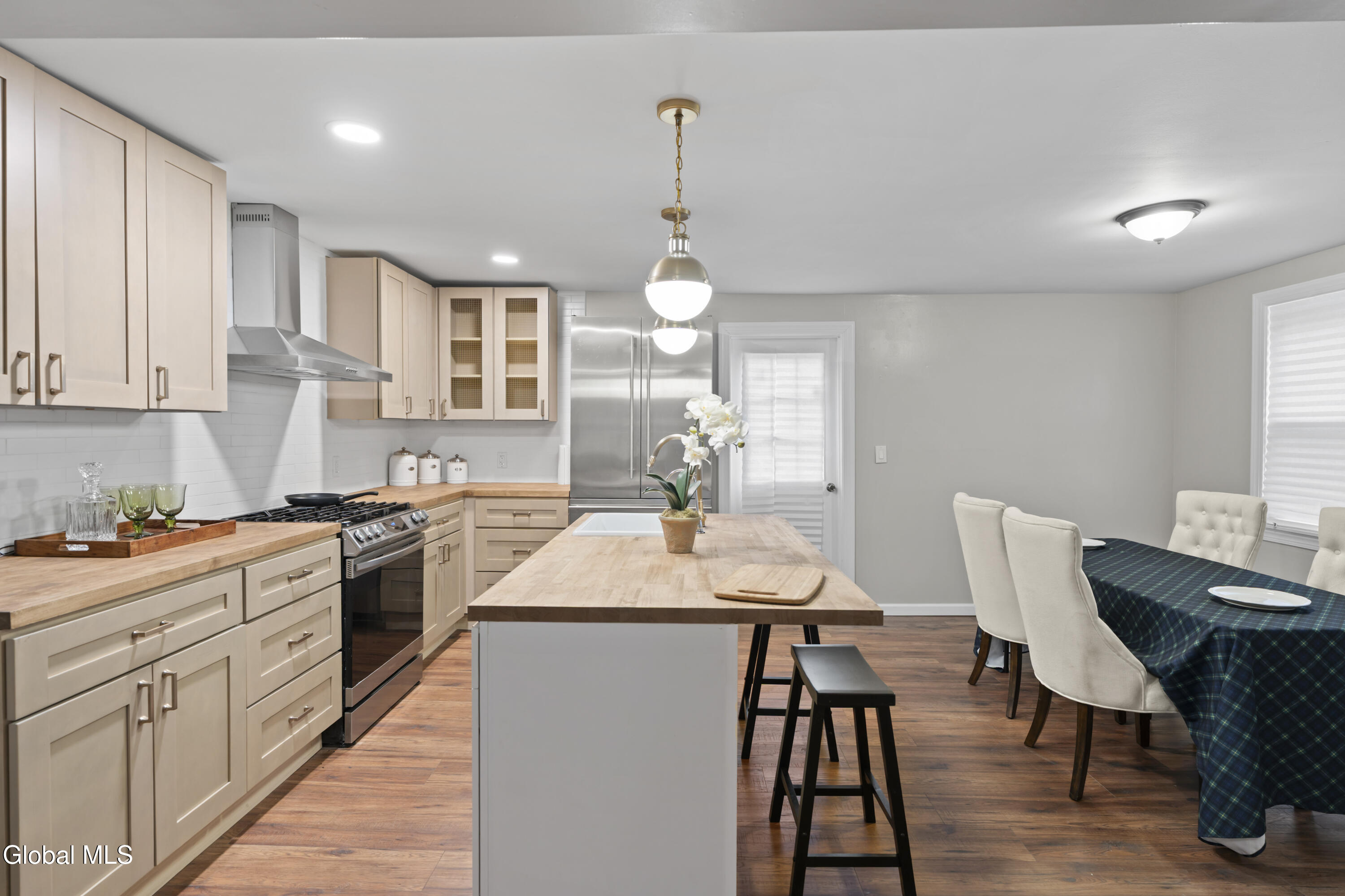 840 River Street Troy, NY 12180 - Photo 14 of 36 DSC01951