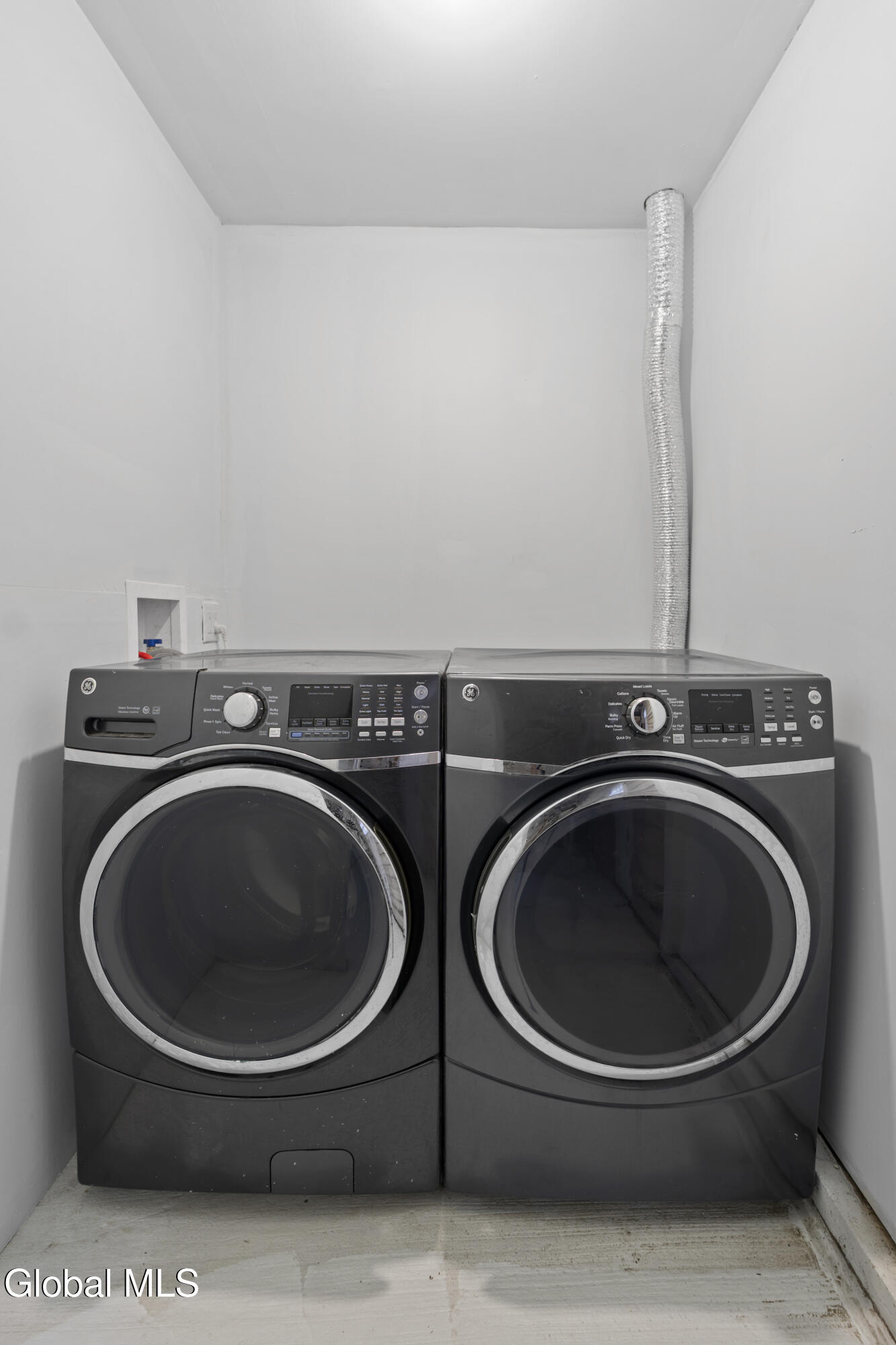 840 River Street Troy, NY 12180 - Photo 36 of 36 DSC02020