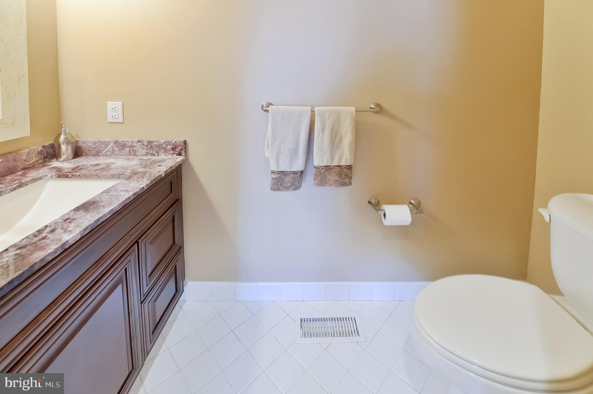 37 Albany Road Marlton, NJ 08053 - Photo 20 of 43 Gallery Image 20