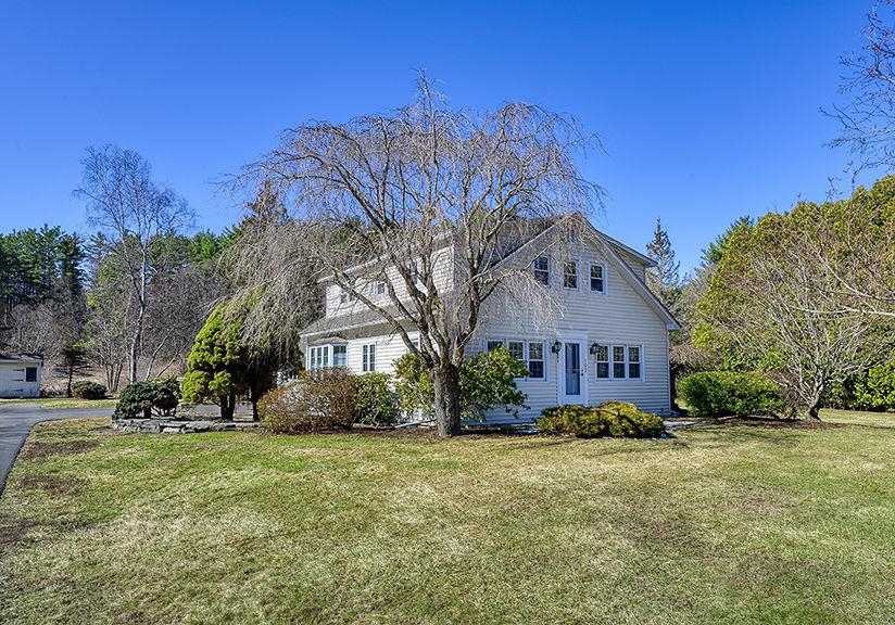 162 Hurricane Road Keene, NH 03431 - Photo 4 of 40