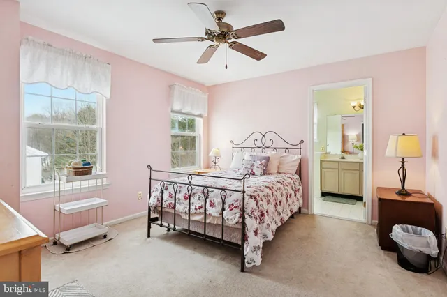 $649,900 | 806 Hinchley Run, West Chester, PA 19382