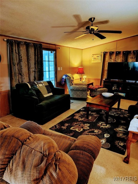 1186 Vinewood Drive Lockport Town, NY 14094 - Photo 10 of 23 Large family room with slider to three-season room