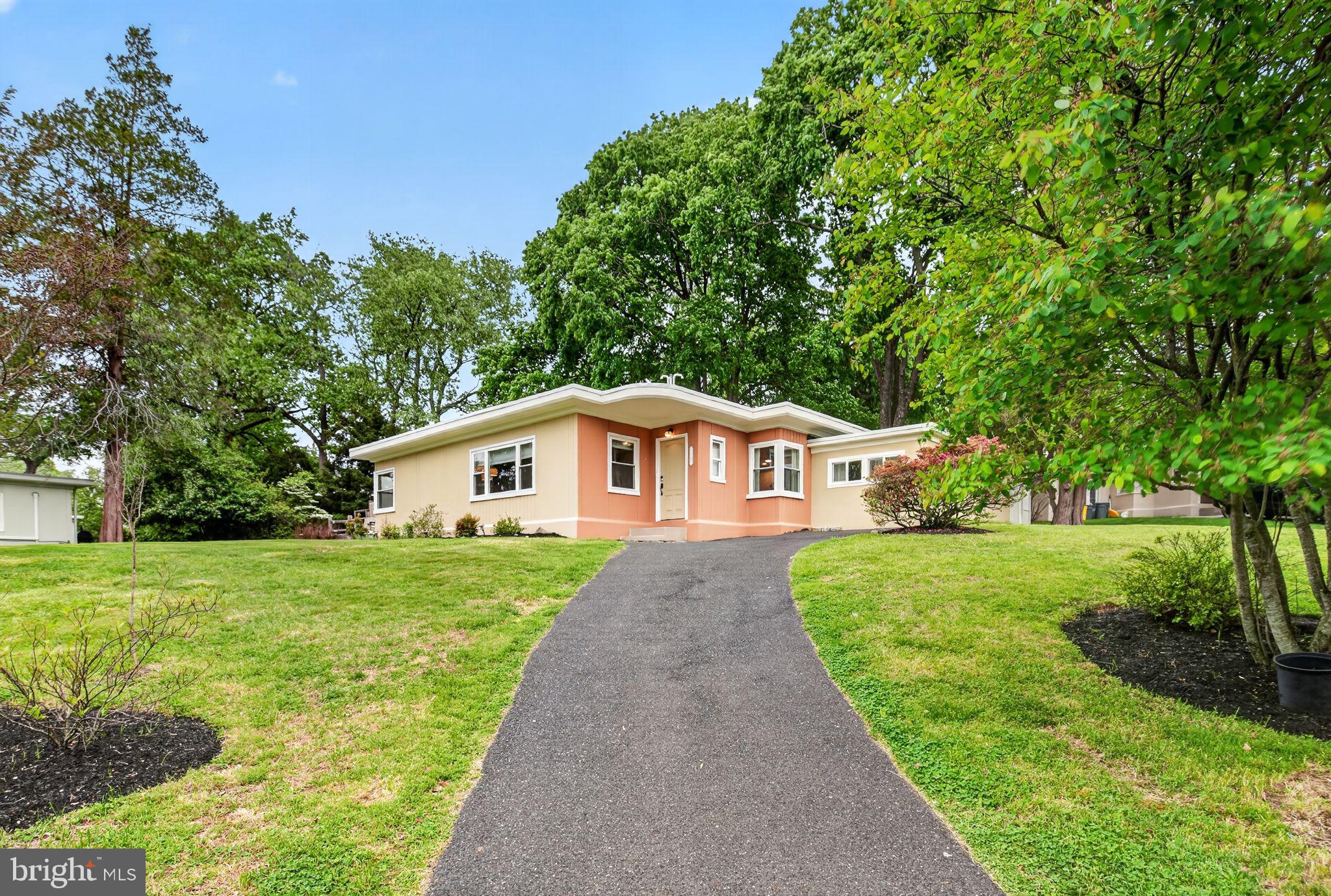 8309 MacArthur Road Glenside, PA 19038 - Photo 2 of 36 Front