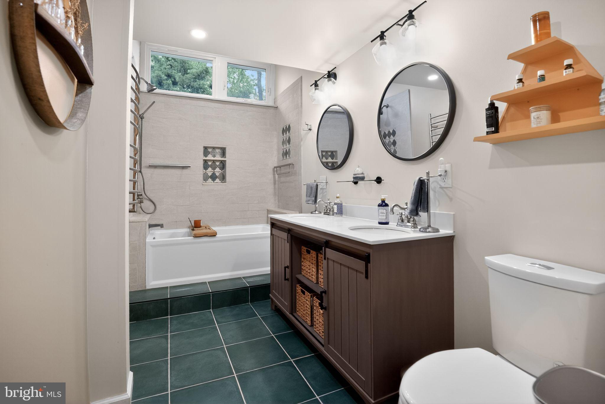 8309 MacArthur Road Glenside, PA 19038 - Photo 24 of 36 Bathroom 2