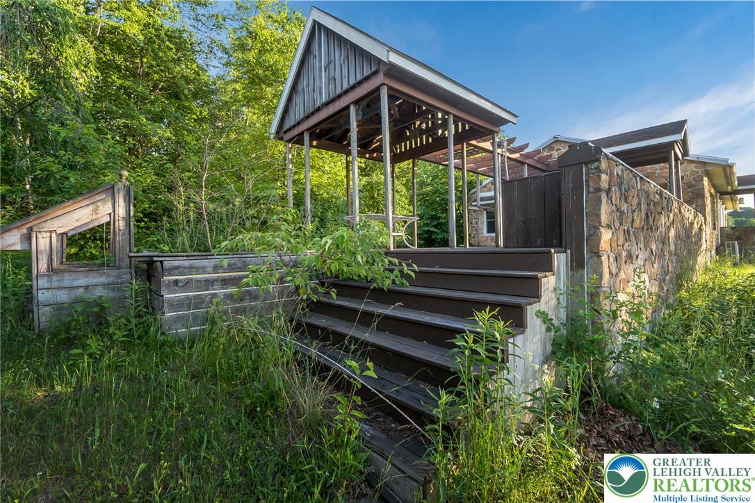 204 Ridge Cup Road New Ringgold, PA 17960 - Photo 63 of 72