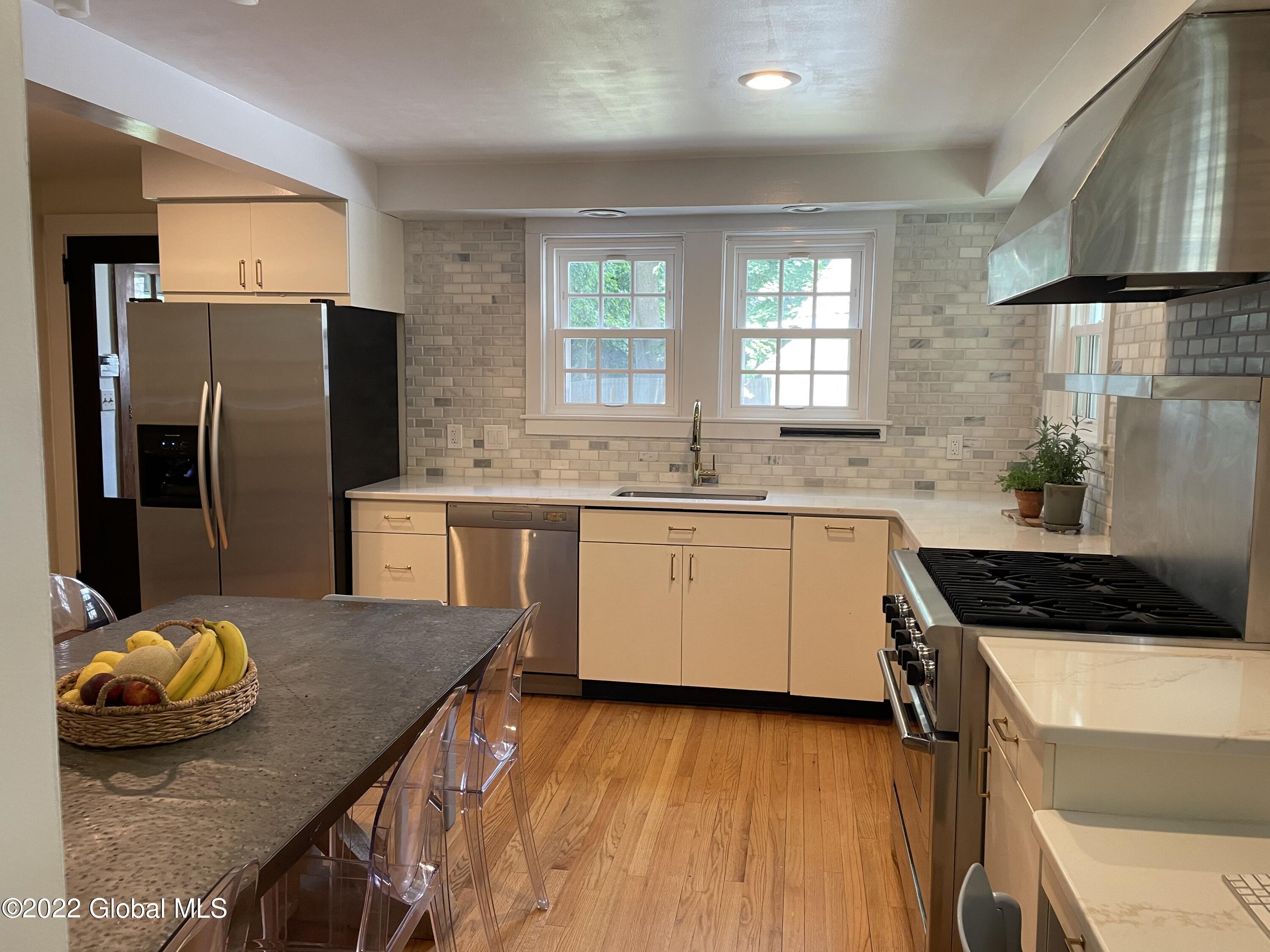 4 Westover Road Troy, NY 12180 - Photo 12 of 50 IMG_4641