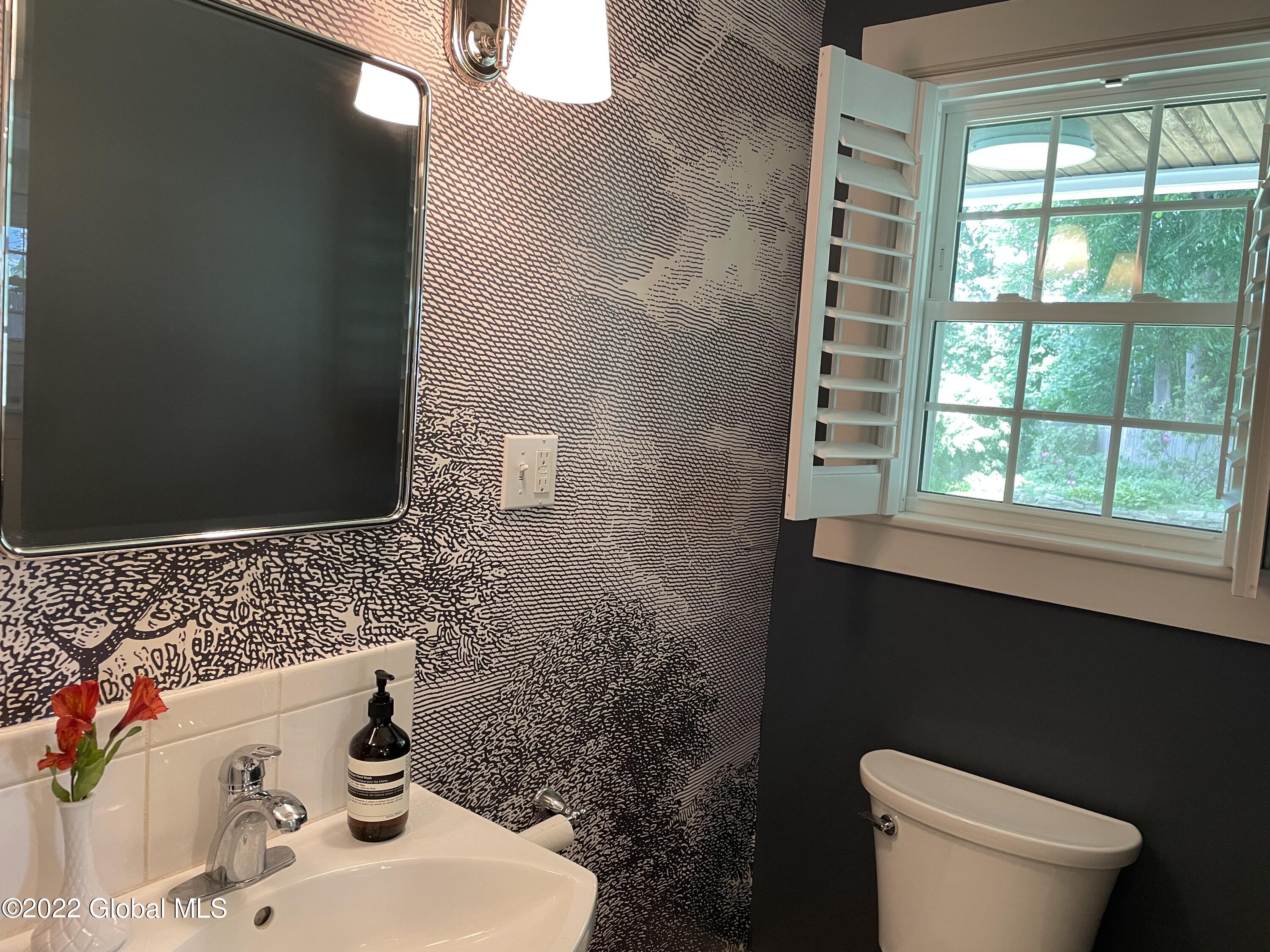 4 Westover Road Troy, NY 12180 - Photo 16 of 50 IMG_4638