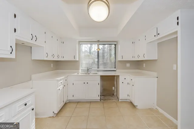 $1,820 | 749 Post Rd Lane, Stone Mountain, GA 30088