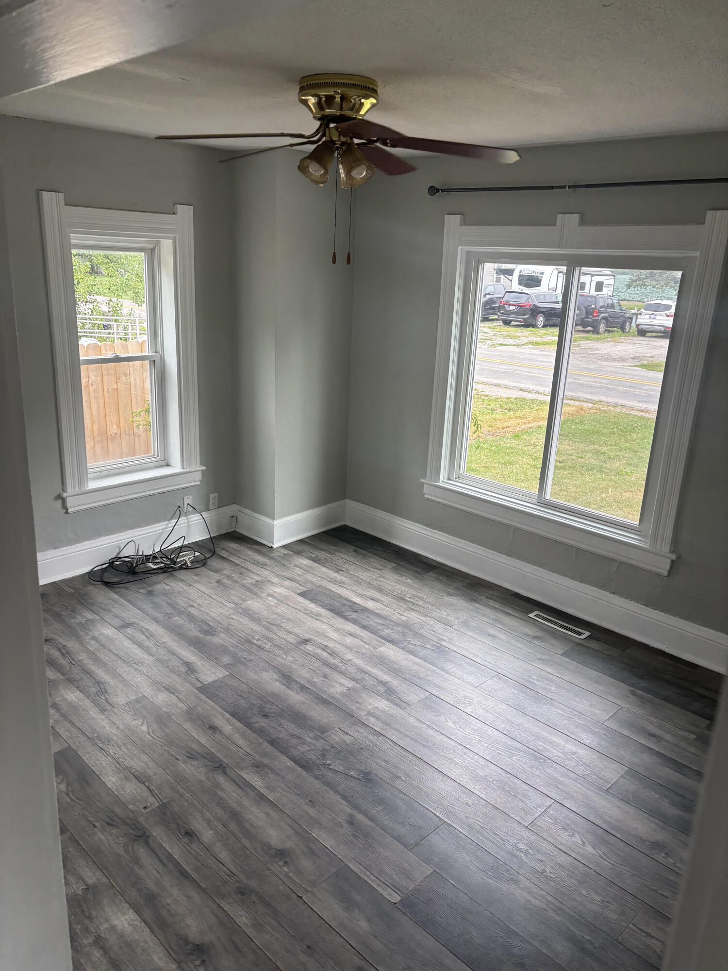 6449 Rouget Road Palmyra, MI 49268 - Photo 6 of 12 Living Room