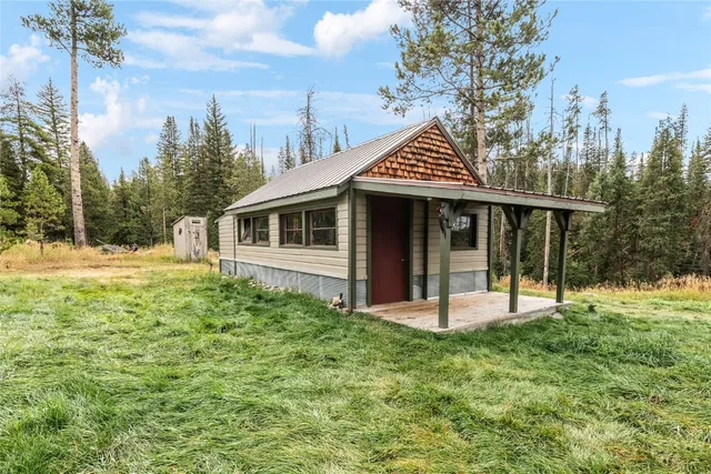 $1,500,000 | 31405 Cr 64 Road, Unit COUNTY, Clark, CO 80428