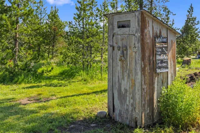 $1,500,000 | 31405 Cr 64 Road, Unit COUNTY, Clark, CO 80428