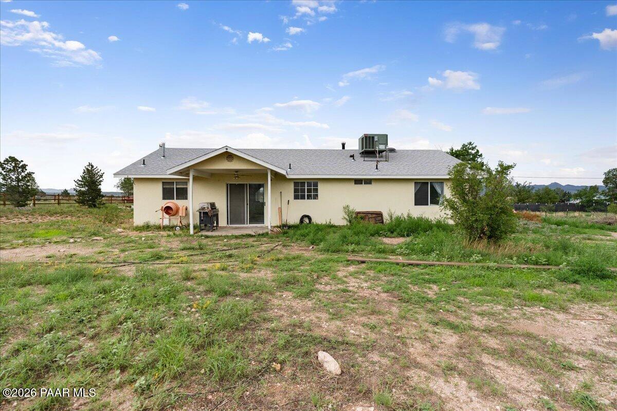 750 West Iris Road Paulden, AZ 86334 - Photo 27 of 36 16-Backyard