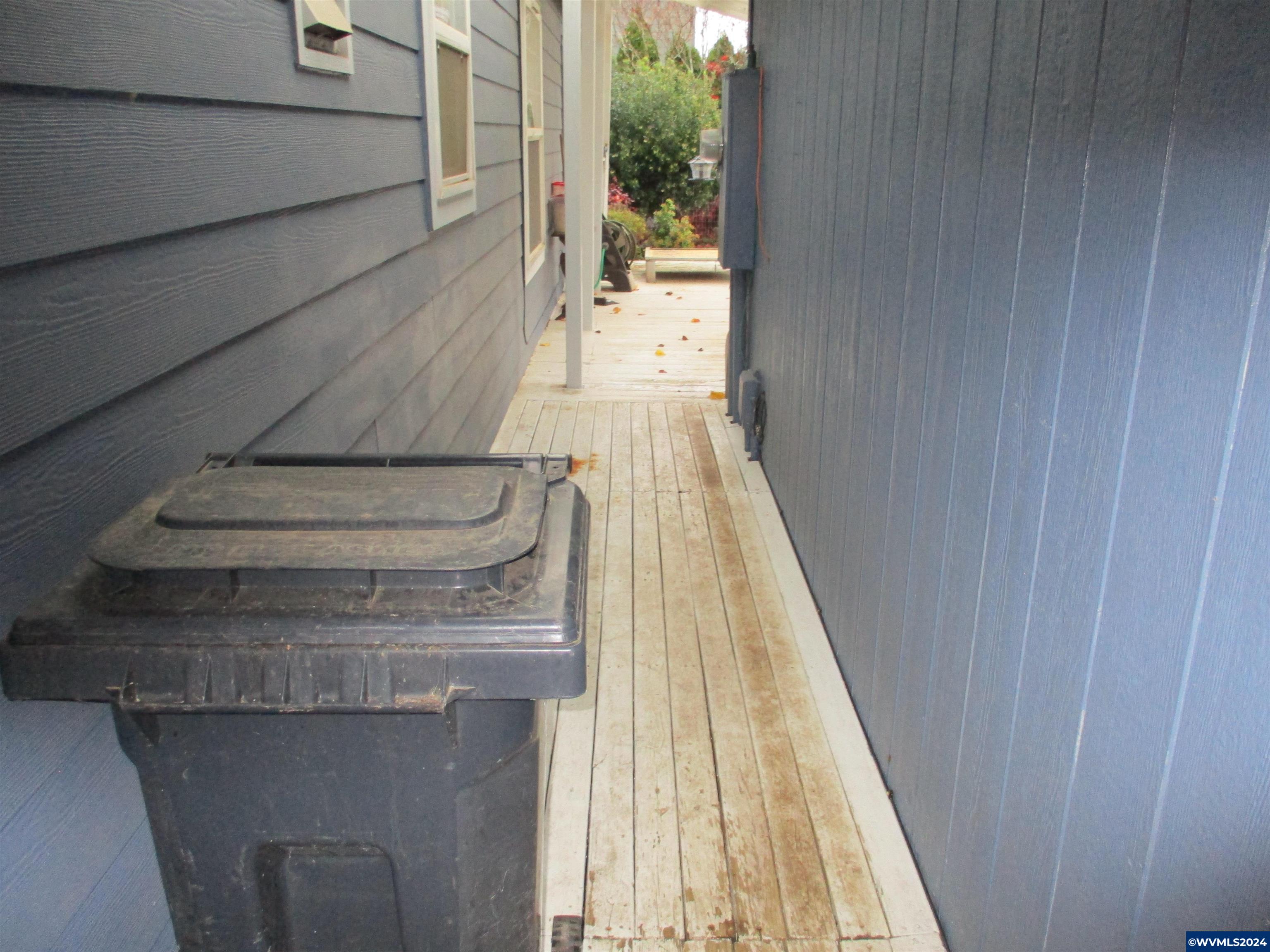 449 Rye Street, Unit 16 Woodburn, OR 97071 - Photo 15 of 19 Gallery Image 15