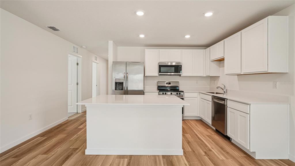 4049 Kona Circle Spring Hill, FL 34608 - Photo 12 of 29