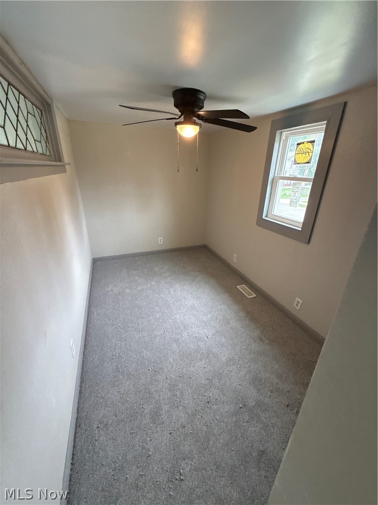 182 Elm Street Struthers, OH 44471 - Photo 16 of 18 MAIN FLOOR BEDROOM