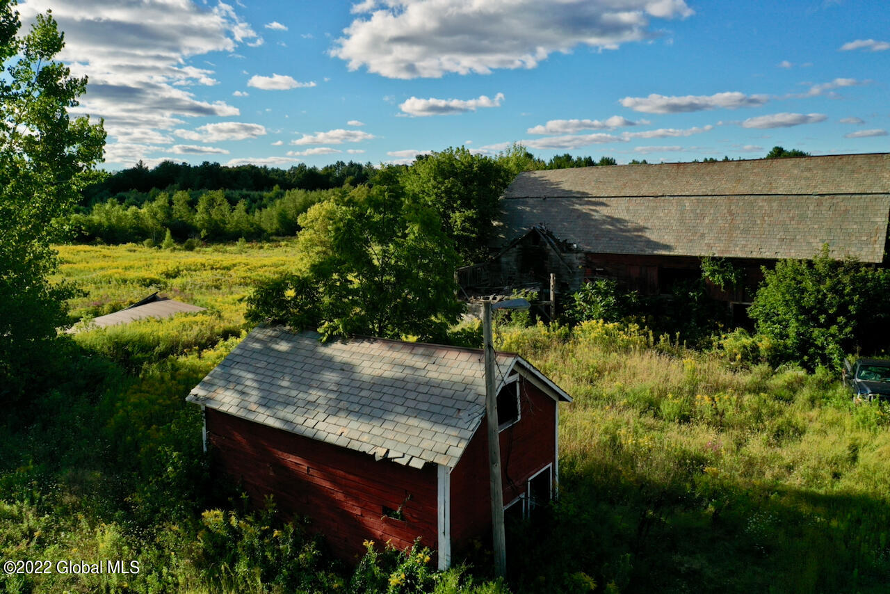 3301 Birchton Road Milton, NY 12020 - Photo 17 of 68 17