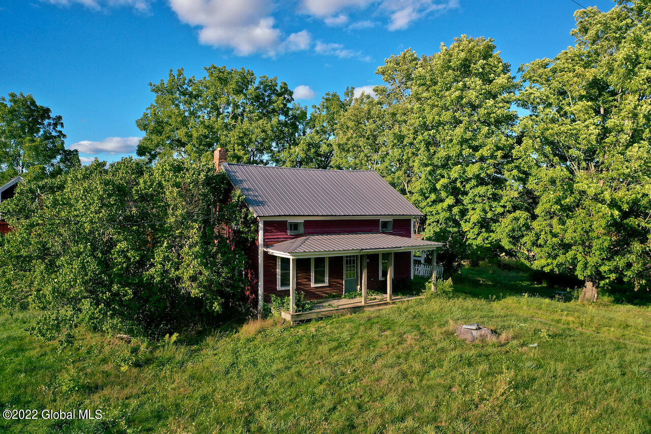 3301 Birchton Road Milton, NY 12020 - Photo 2 of 68 1