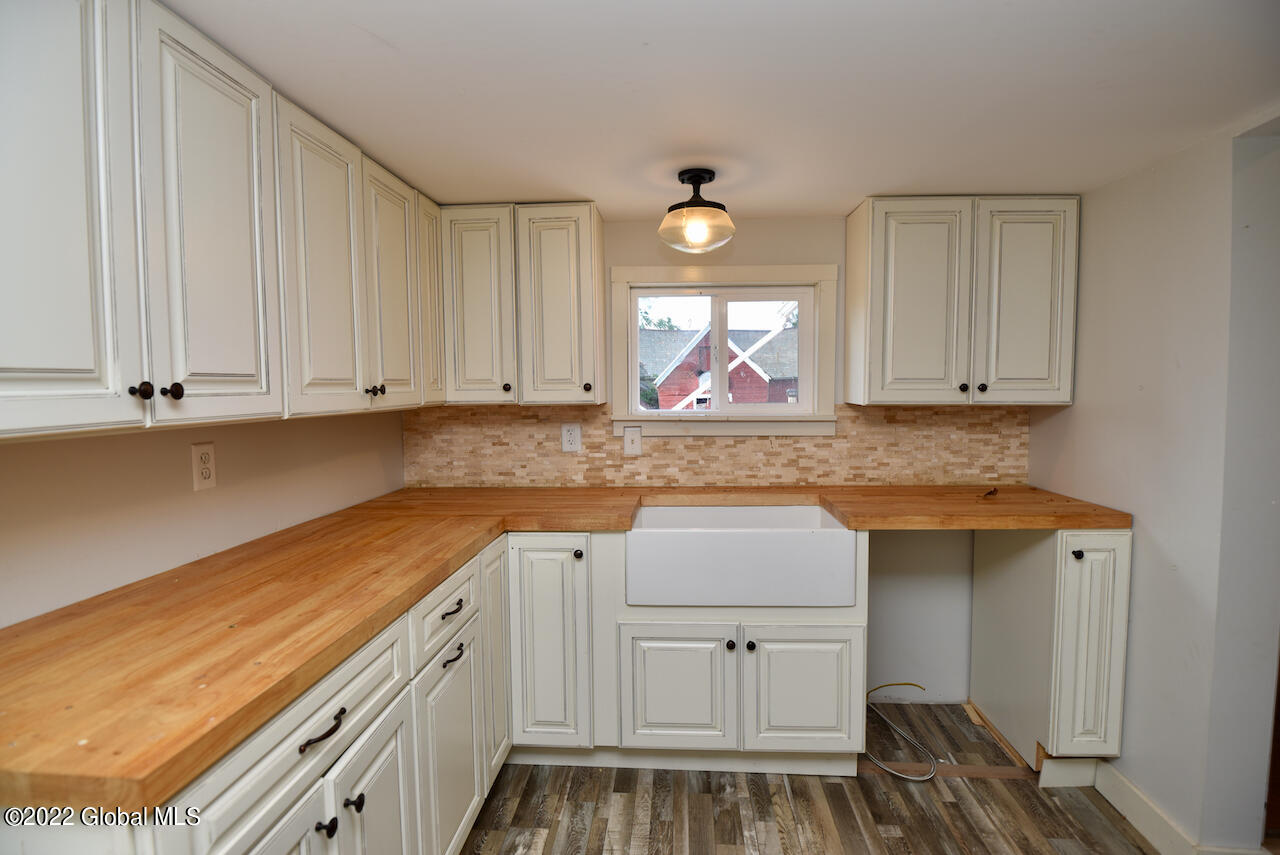 3301 Birchton Road Milton, NY 12020 - Photo 28 of 68 9