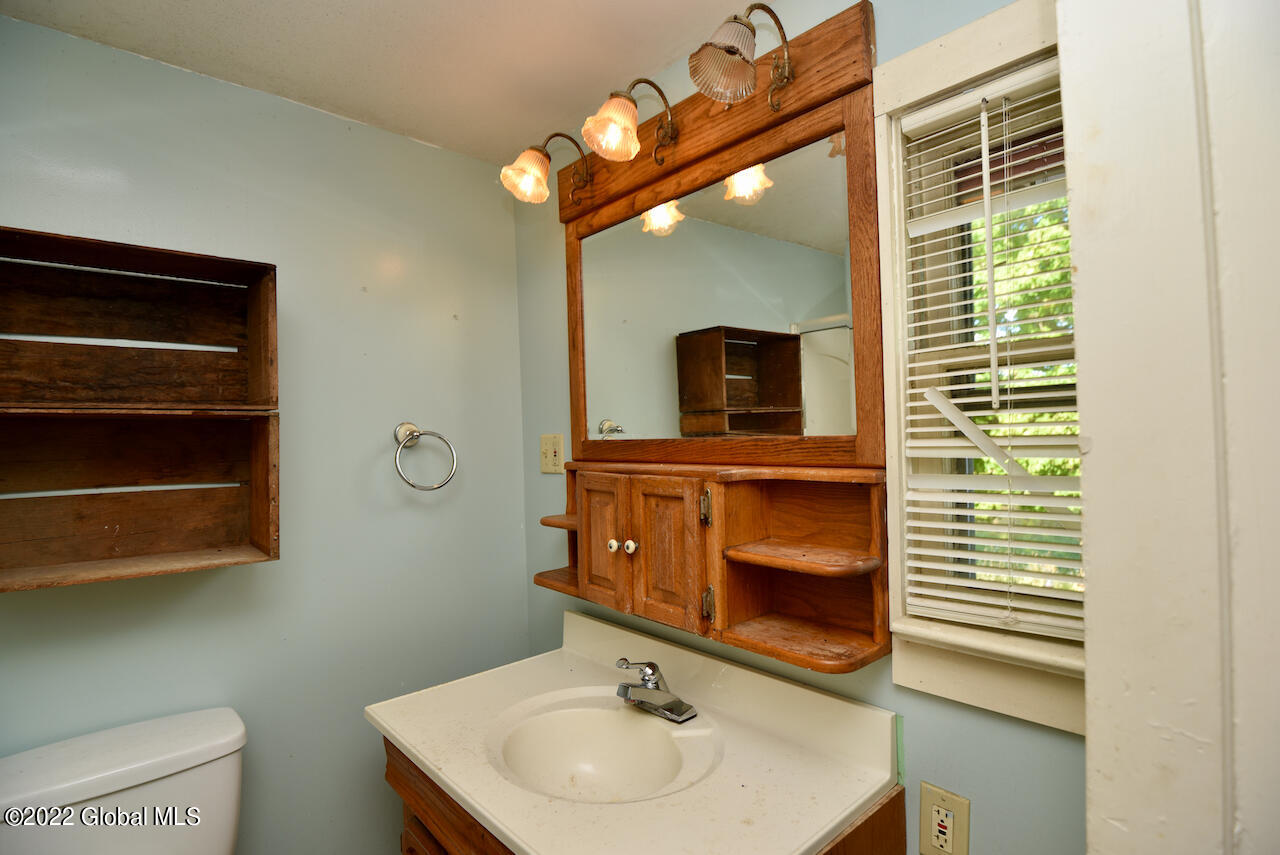 3301 Birchton Road Milton, NY 12020 - Photo 44 of 68 25