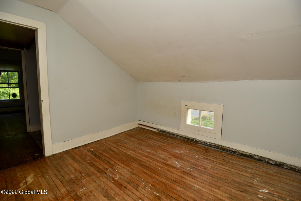 3301 Birchton Road Milton, NY 12020 - Photo 49 of 68 32