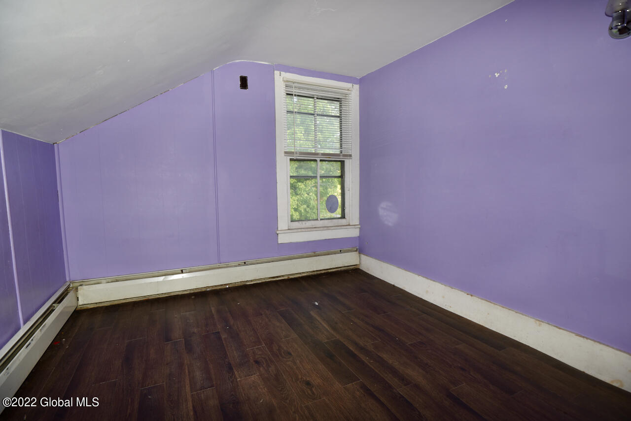 3301 Birchton Road Milton, NY 12020 - Photo 54 of 68 37