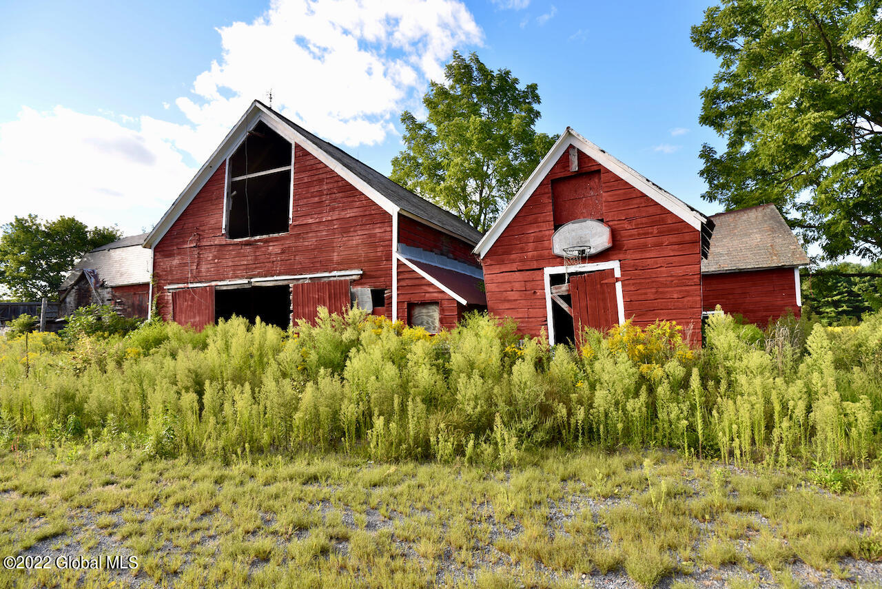 3301 Birchton Road Milton, NY 12020 - Photo 62 of 68 45