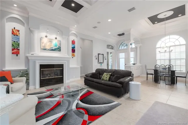 $1,250,000 | 8104 Southeast Sand Crane Place, Hobe Sound, FL 33455