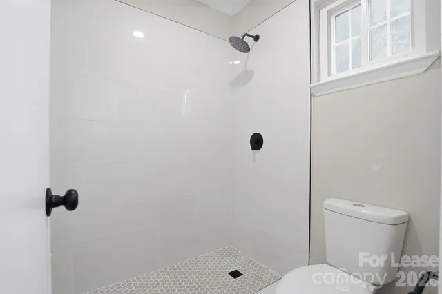 $2,190 | 232 Vista Grande Circle, Charlotte, NC 28226