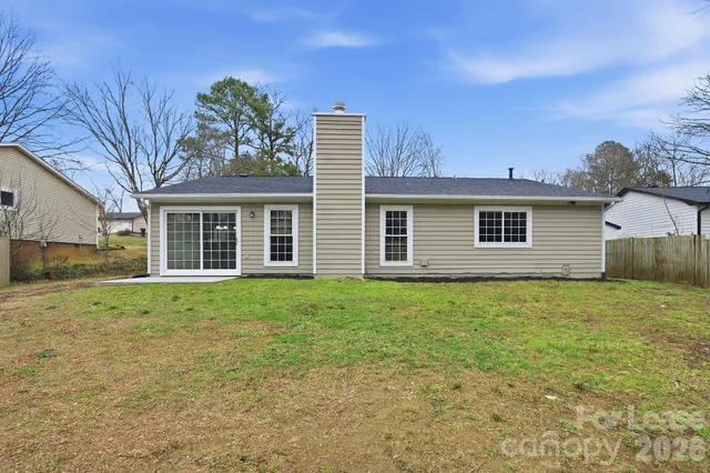 $2,190 | 232 Vista Grande Circle, Charlotte, NC 28226