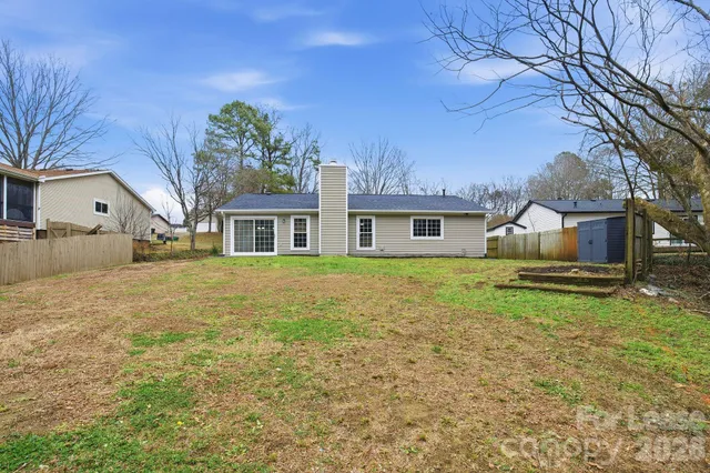 $2,190 | 232 Vista Grande Circle, Charlotte, NC 28226