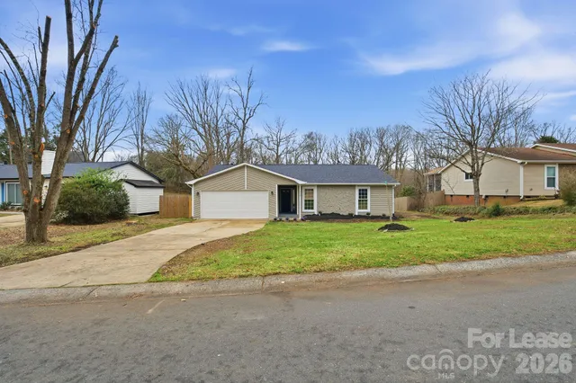 $2,190 | 232 Vista Grande Circle, Charlotte, NC 28226