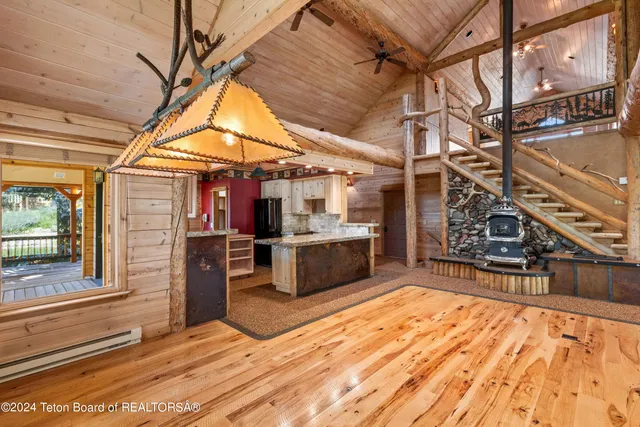 $1,149,000 | 507 West Elkhorn Drive, Star Valley Ranch, WY 83127