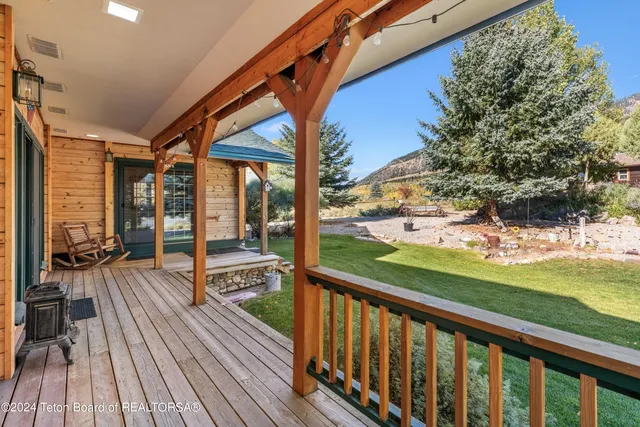 $1,149,000 | 507 West Elkhorn Drive, Star Valley Ranch, WY 83127