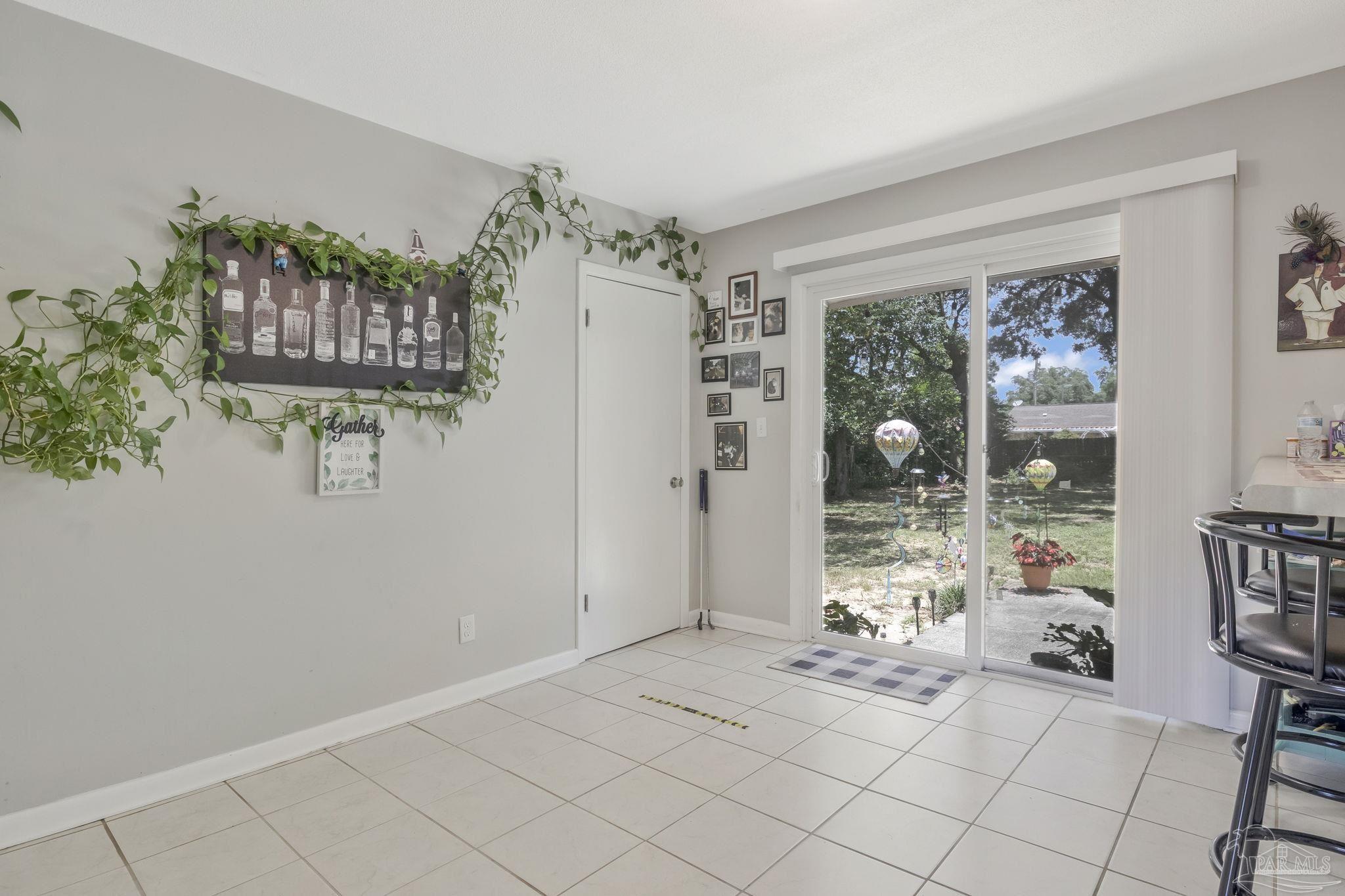 7300 Sachem Road Pensacola, FL 32506 - Photo 13 of 35